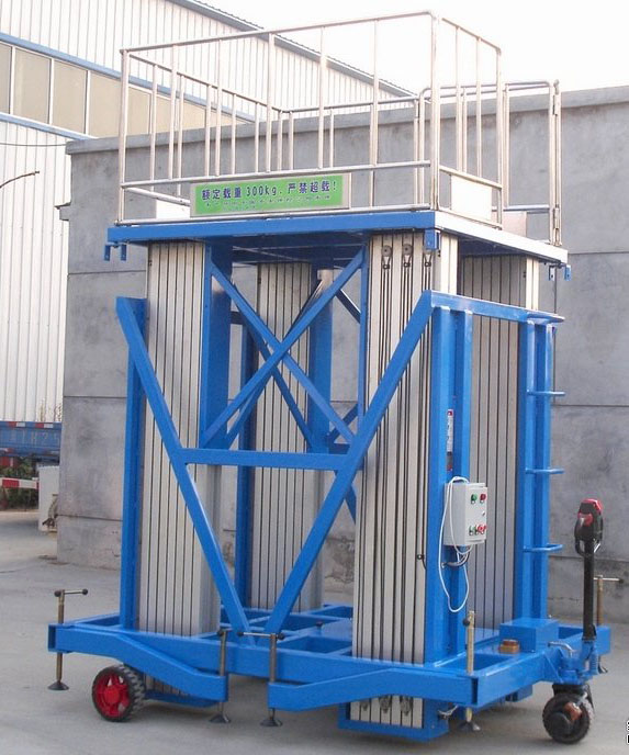 合肥客戶定做四柱鋁合金升降機